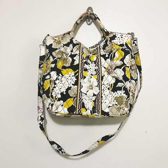 Vera Bradley Handbags - Vera Bradley Floral Quilted Purse